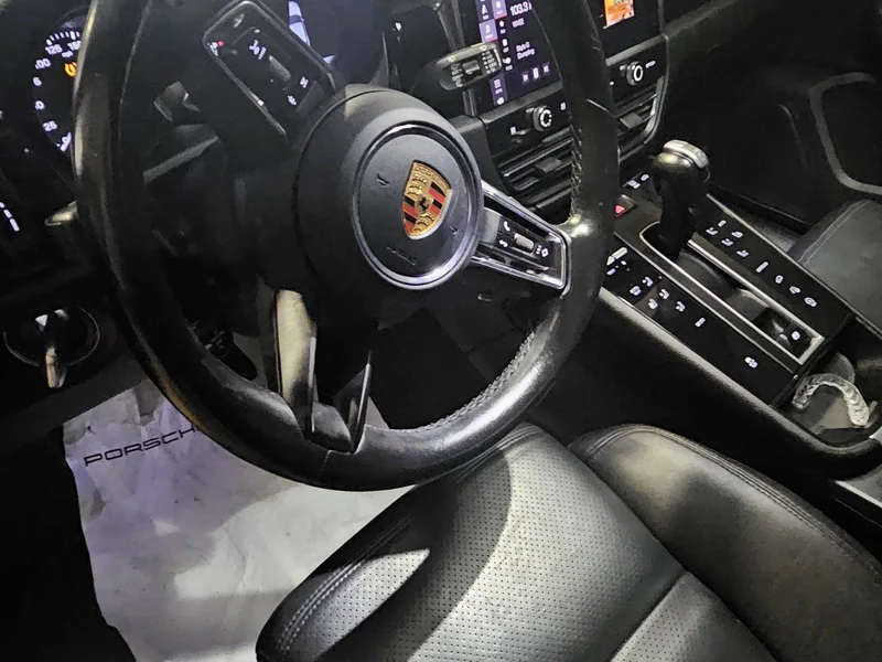 2023 Porsche Macan