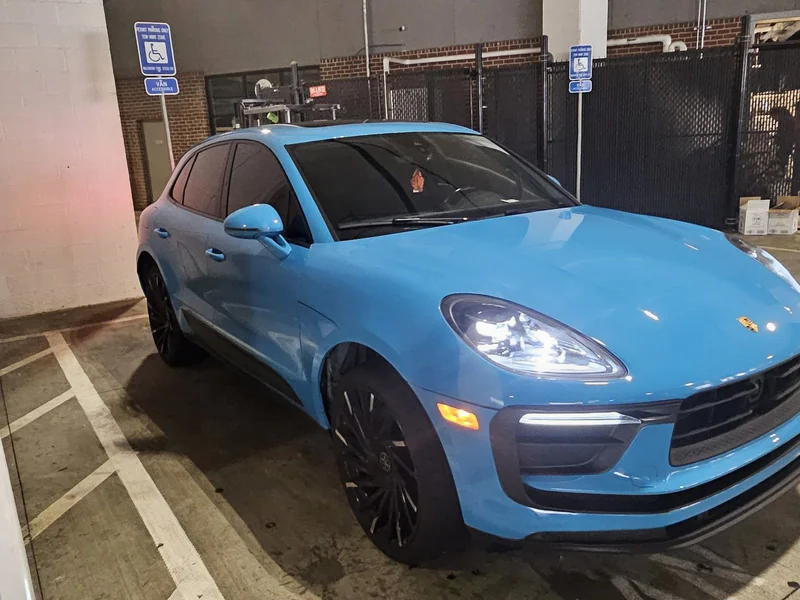 2023 Porsche Macan