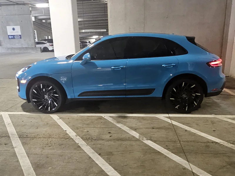 2023 Porsche Macan