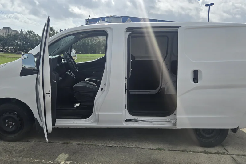2019 Nissan Nv200