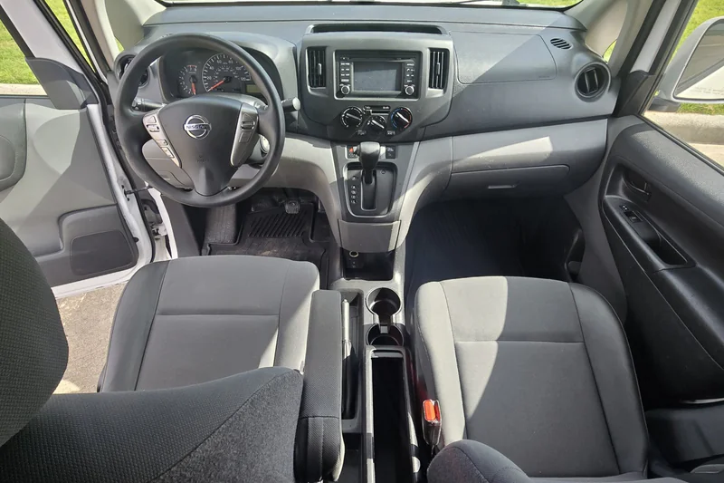 2019 Nissan Nv200 S 9