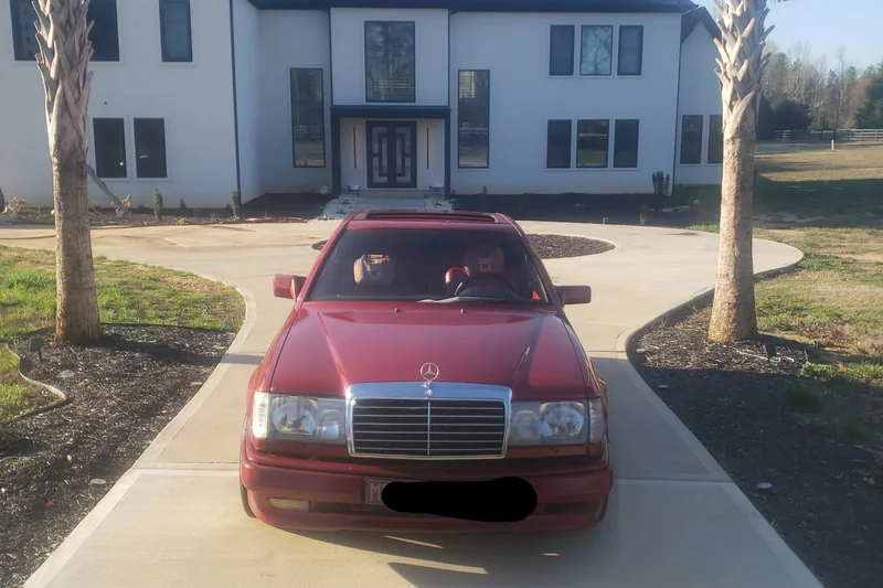1988 Mercedes-Benz 300ce Base 2