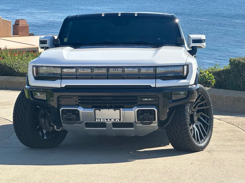 2023 GMC Hummer EV Pickup 3X 9