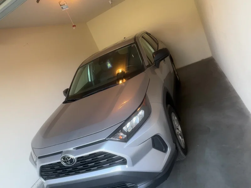 2022 Toyota RAV4 Le 5