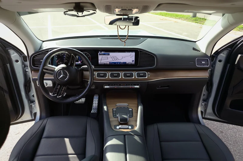 2024 Mercedes-Benz GLS 450 4MATIC in Orlando 9