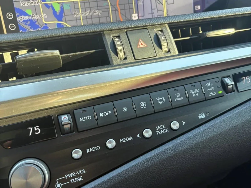 2024 Lexus ES350 F sport 4