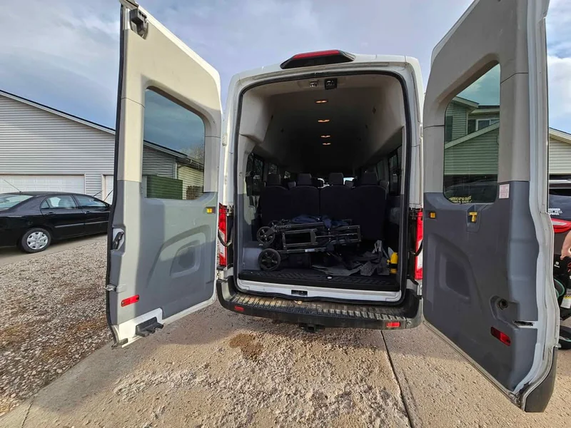 2019 Ford Transit 350 8