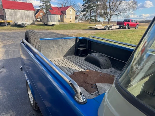 1961 Ford Econoline base 4