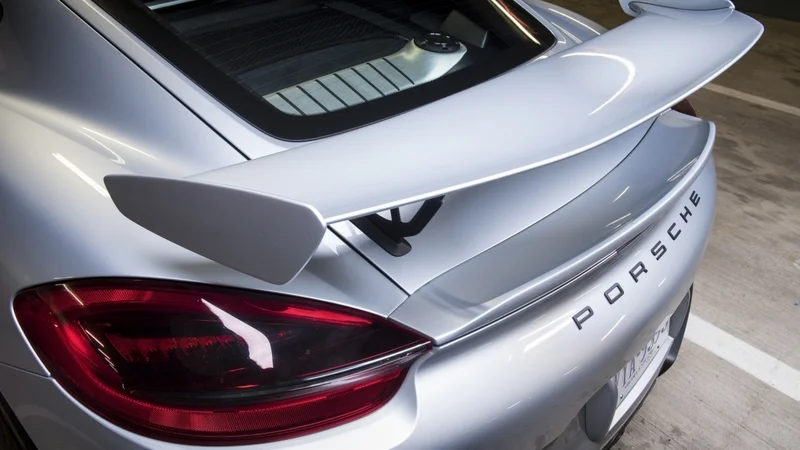 2014 Porsche Cayman GT4