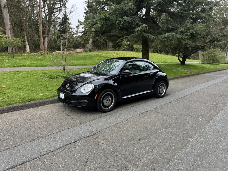 2015 Volkswagen Beetle Base 3