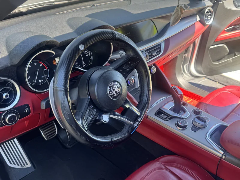 2020 Alfa Romeo Stelvio