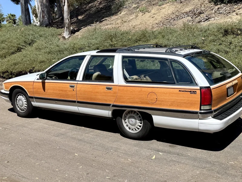 1995 Buick Roadmaster Estate 3