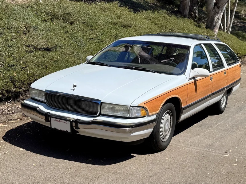 1995 Buick Roadmaster Estate 2