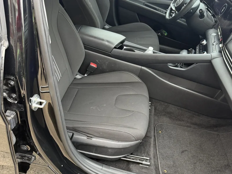 2023 Hyundai Elantra Sel 5