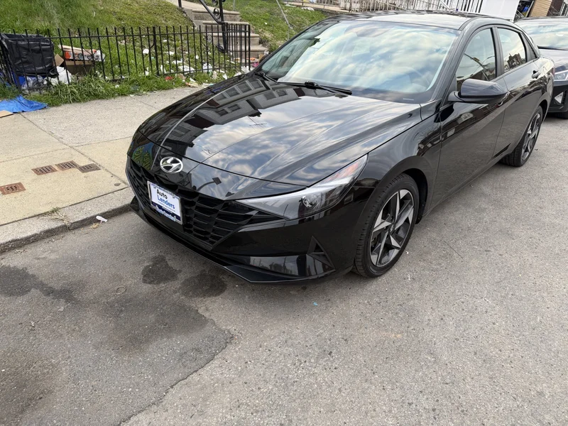 2023 Hyundai Elantra Sel 2