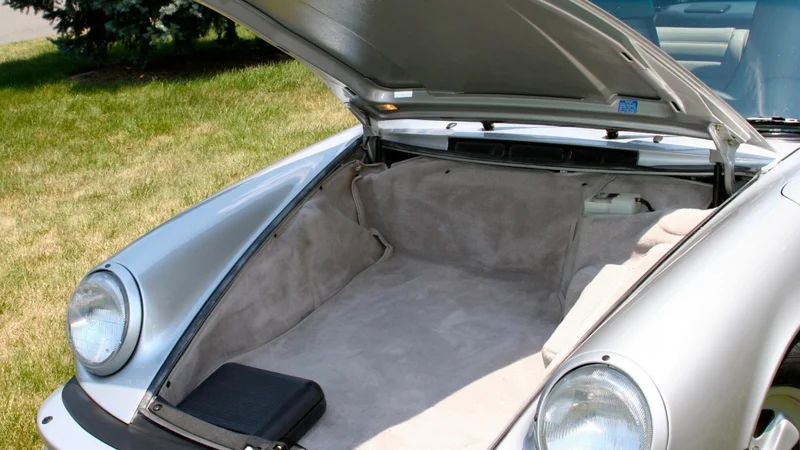 1989 Porsche 911 8