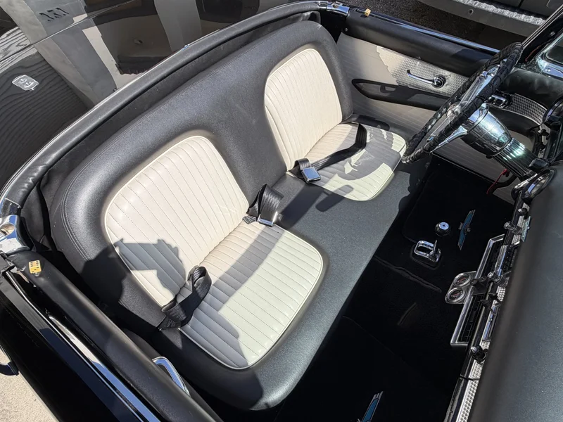 1955 Ford Thunderbird Base 7