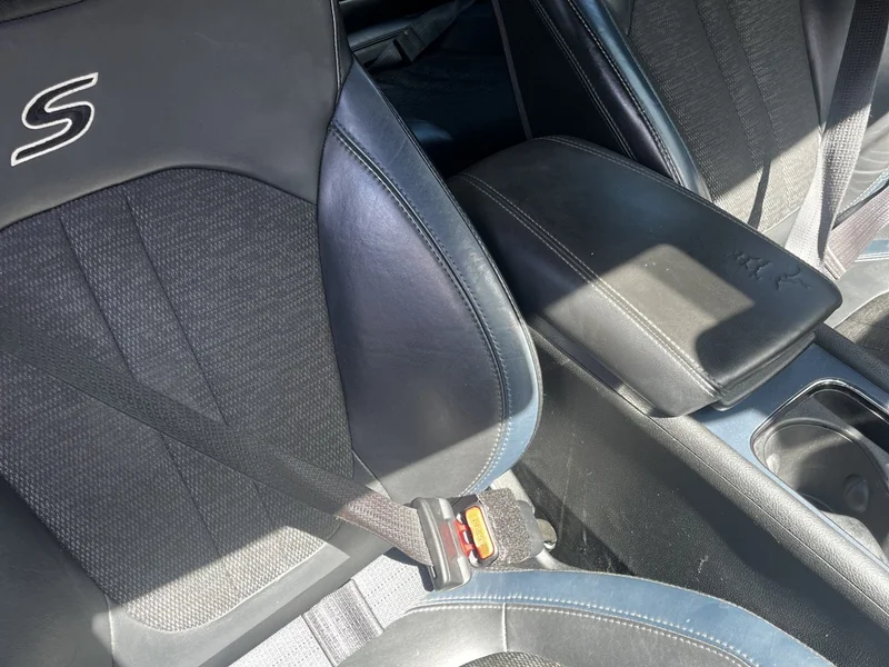 2015 Unknown 200 S Sport 5