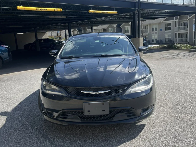 2015 Unknown 200 S Sport 6