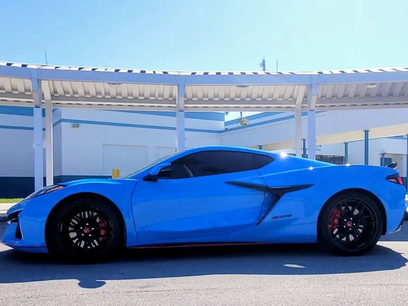 2024 Chevrolet Corvette 2