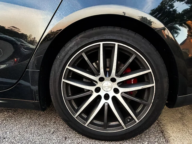 2016 Maserati Ghibli 6