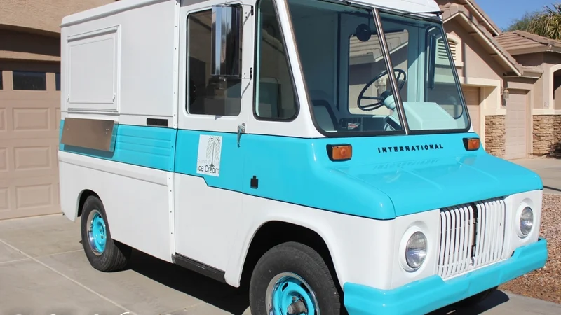 1971 International Metro mite 2