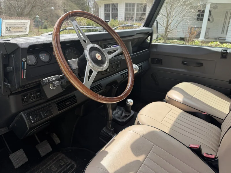 1998 Land Rover Defender 90 (Truck) 4