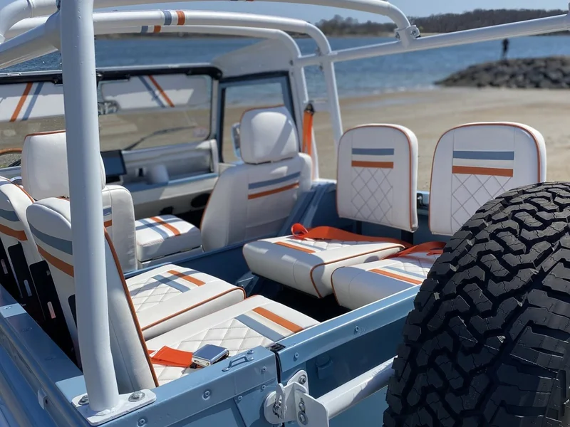 1999 Land Rover Defender 90 (Truck) 4