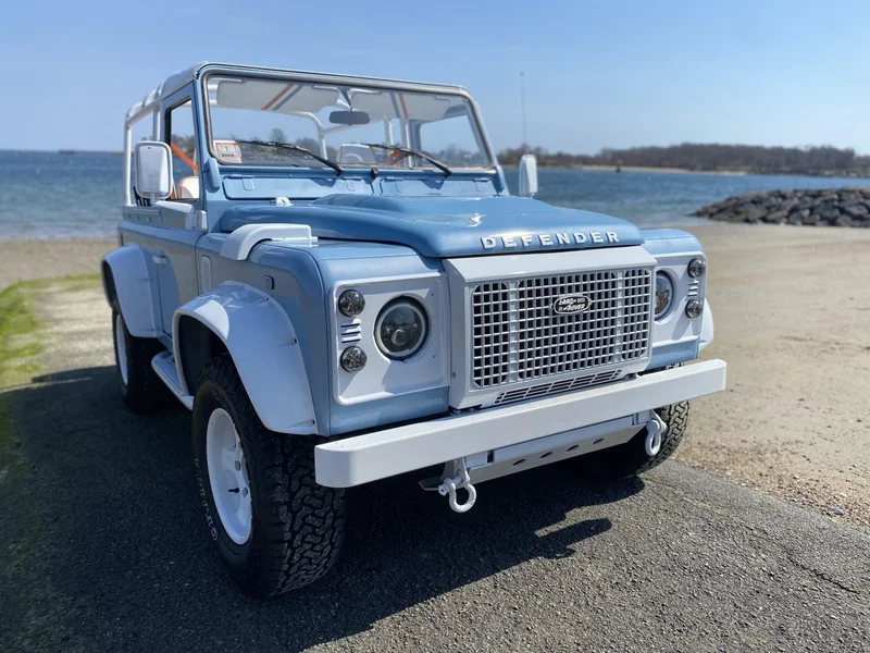 1999 Land Rover Defender 90 (Truck) 13