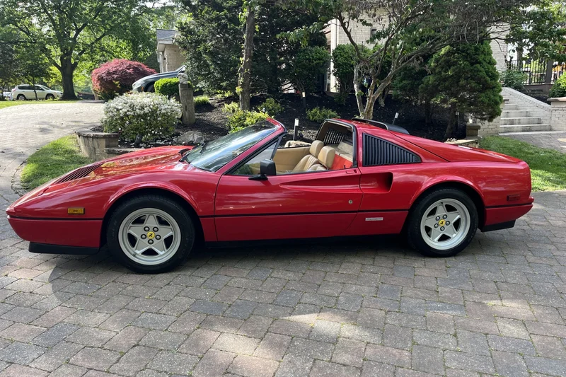 1987 Ferrari 328 GTS