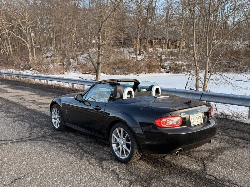 2011 Mazda Miata GT 6