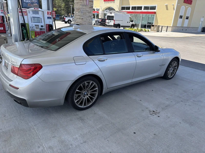 2012 BMW 750i 2