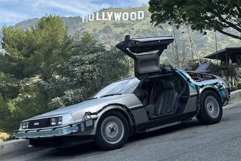 1981 DeLorean DMC-12 Base 1