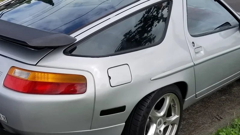 1988 Porsche 928