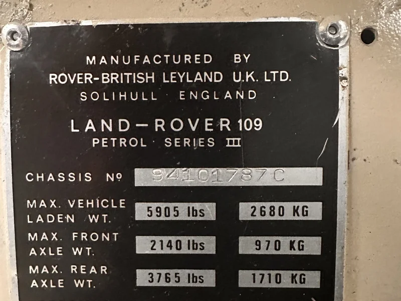 1974 Land Rover Series III 109 6