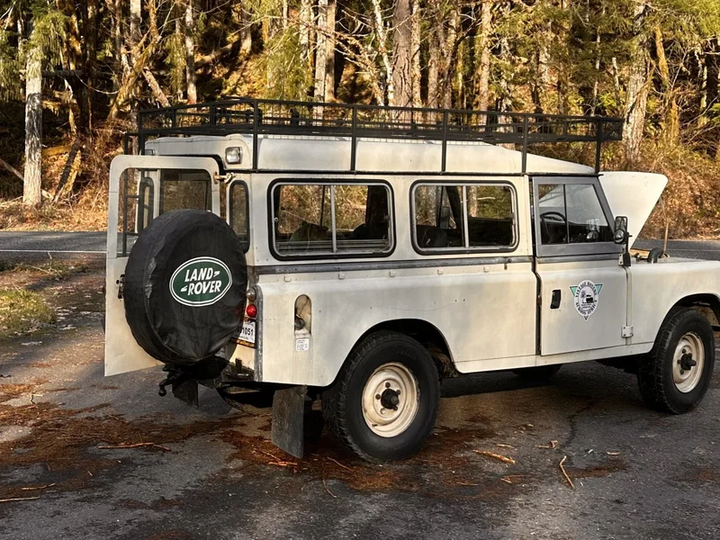 1974 Land Rover Series III 109 7