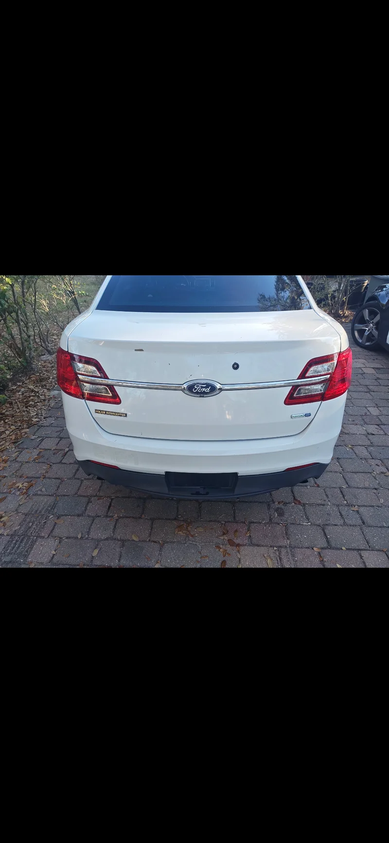 2017 Ford Taurus 2