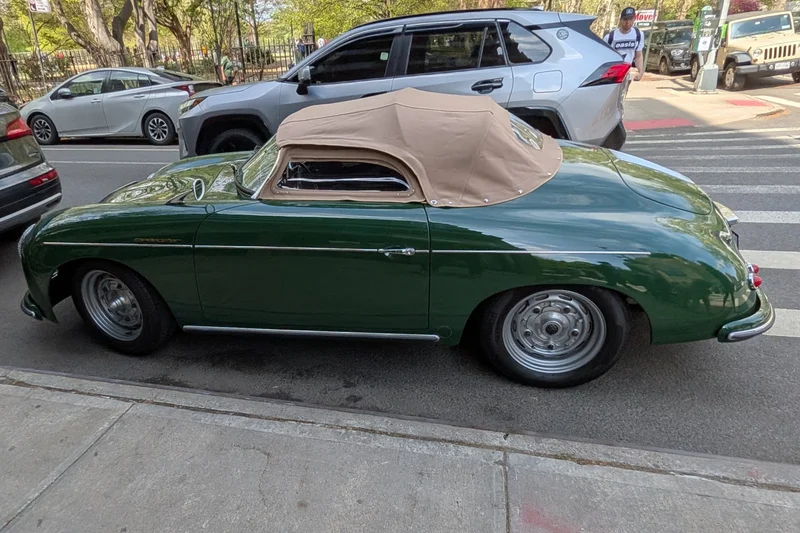 1957 Porsche Speedster 3