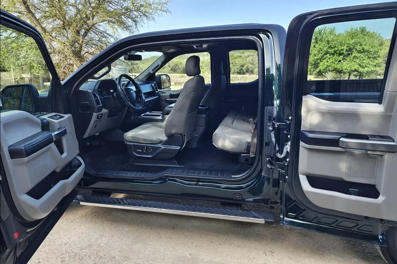 2016 Ford F-150 XLT 10