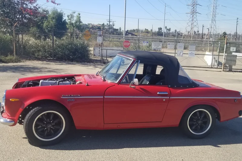 1969 Datsun 2000 Base 2