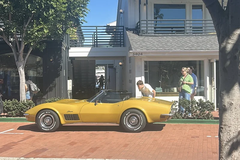 1971 Chevrolet Corvette Base 3