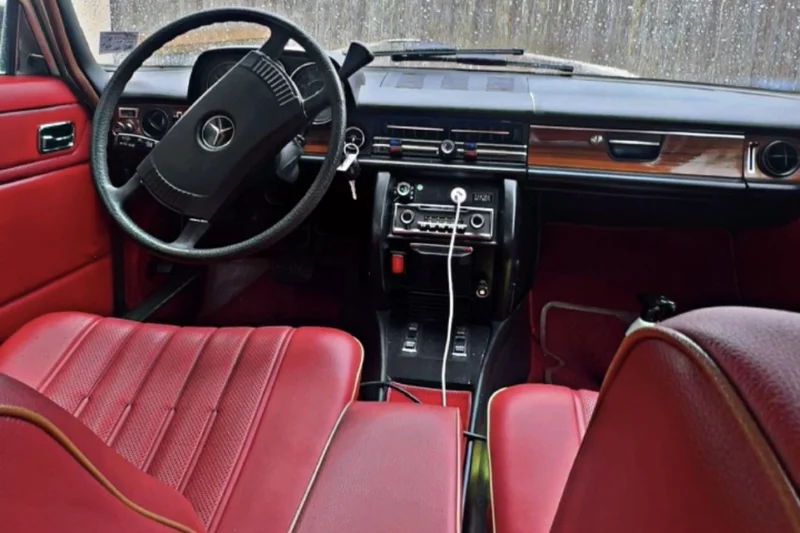 1974 Mercedes-Benz 280