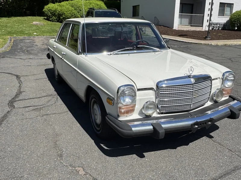 1974 Mercedes-Benz 280