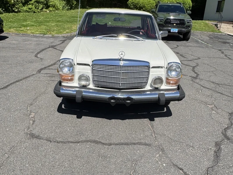 1974 Mercedes-Benz 280