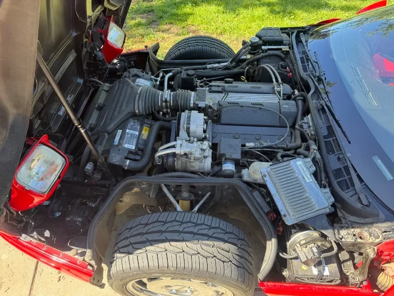 1995 Chevrolet Corvette Base 18