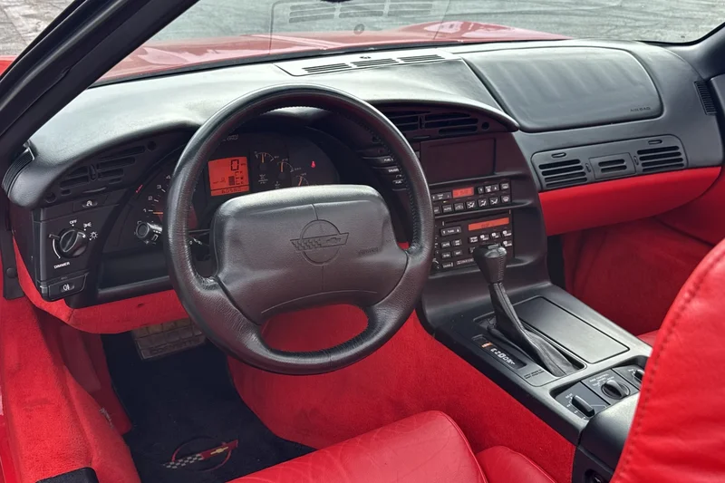 1995 Chevrolet Corvette Base 10