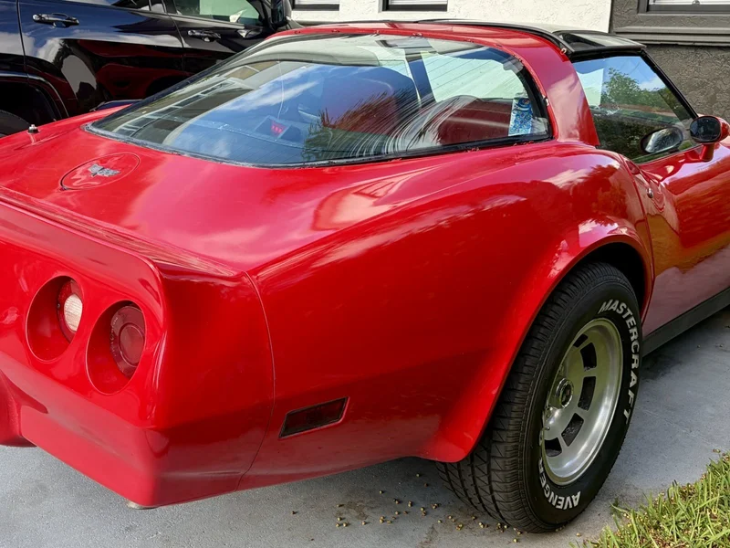 1982 Chevrolet Corvette Base 6