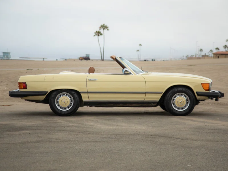 1974 Mercedes-Benz 450SL Base 2
