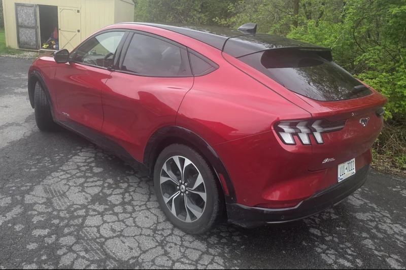 2021 Ford Mustang MACH-E