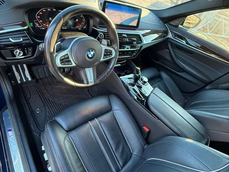 2021 BMW M550i 6